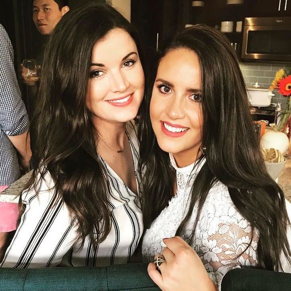 Meet your Posher, Monica - Picture 1 of 1